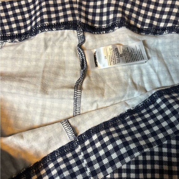 Old Navy Blue & White Gingham Bike Shorts 2X - Picture 3 of 9